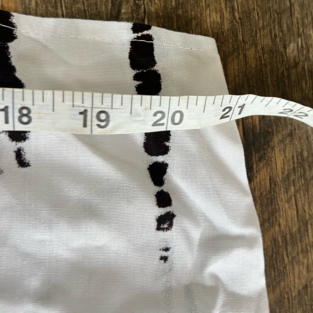 NWT Blanc du Nil Sleeveless Tie-Neck Halter Top - Picture 5 of 6